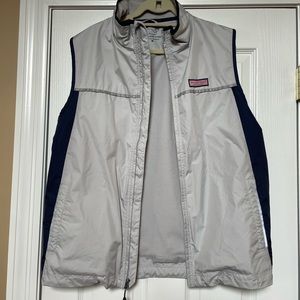 Vineyard Vines Gray Insulated Windbreaker Vest - Size Medium (Fits Like Large)